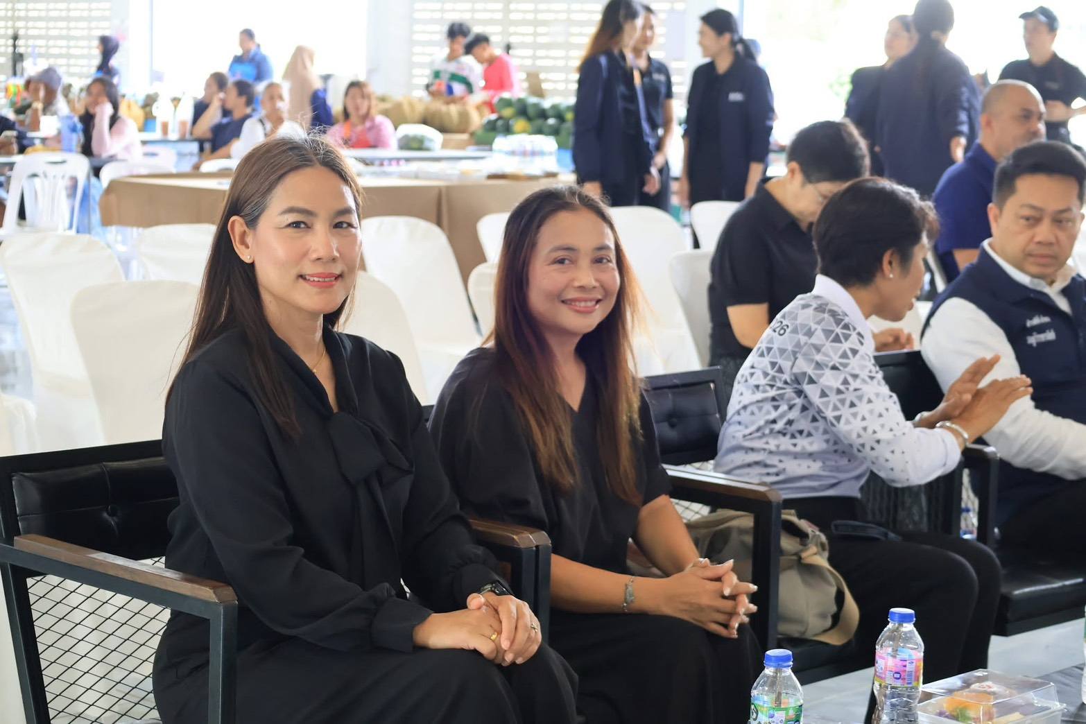 title - ปทจ.สตูล ร่วมงานธงฟ้าราคาประหยัด ครั้งที่ 5 ช่วยผู้ประสบอุทกภัย ลดค่าครองชีพประชาชน ณ ที่ว่าการอำเภอมะนัง จังหวัดสตูล